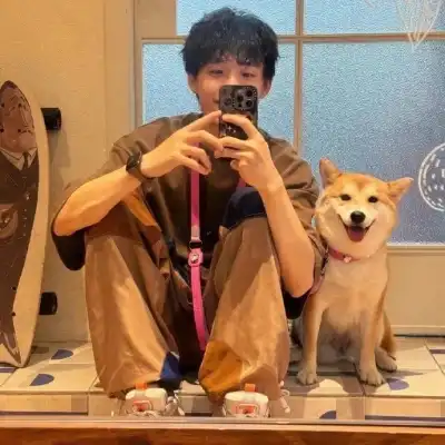 黄莉颖